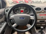Ford Focus 2008 Punainen