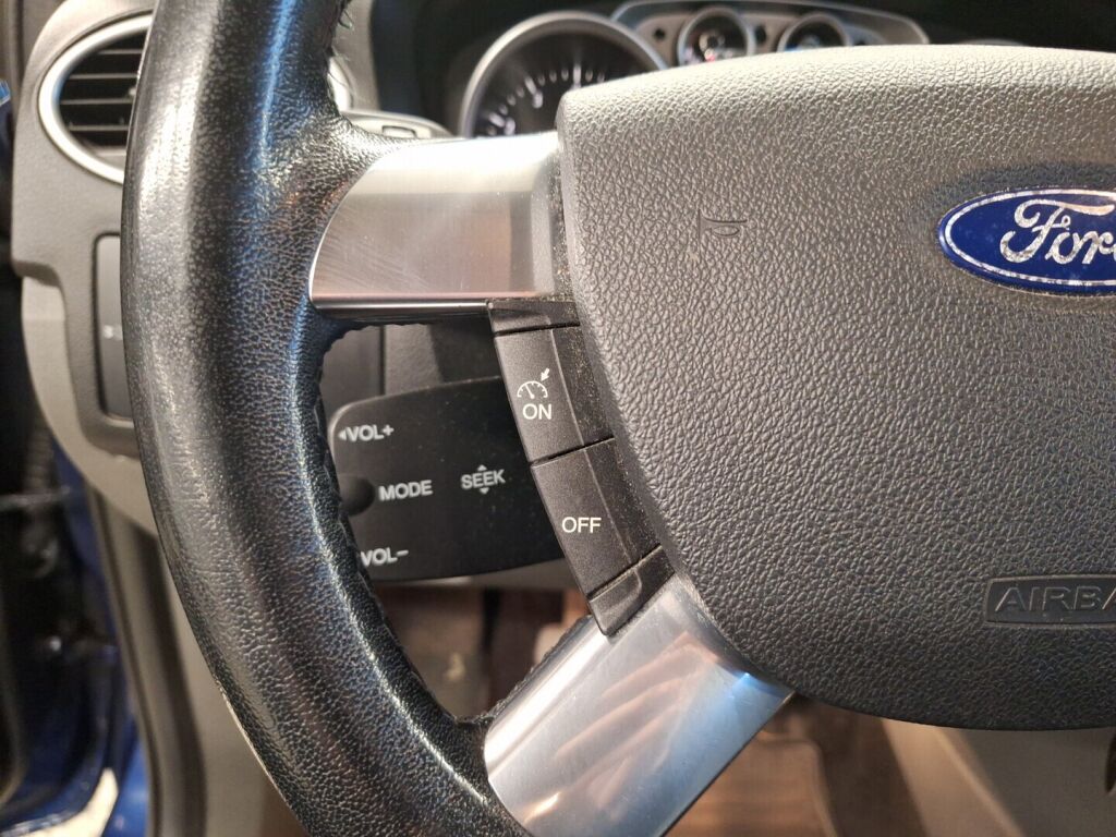 Ford Focus 2008 Sininen