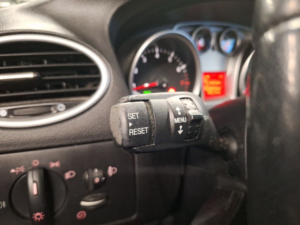 Ford Focus 2008 Sininen