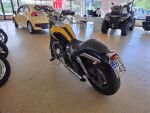 Triumph Speedmaster 2003 moniväri