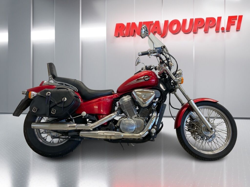 Honda Shadow 2003 Punainen