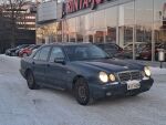 Mercedes-Benz E 1999 Vihreä