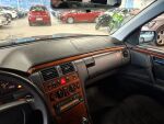 Mercedes-Benz E 1999 Vihreä
