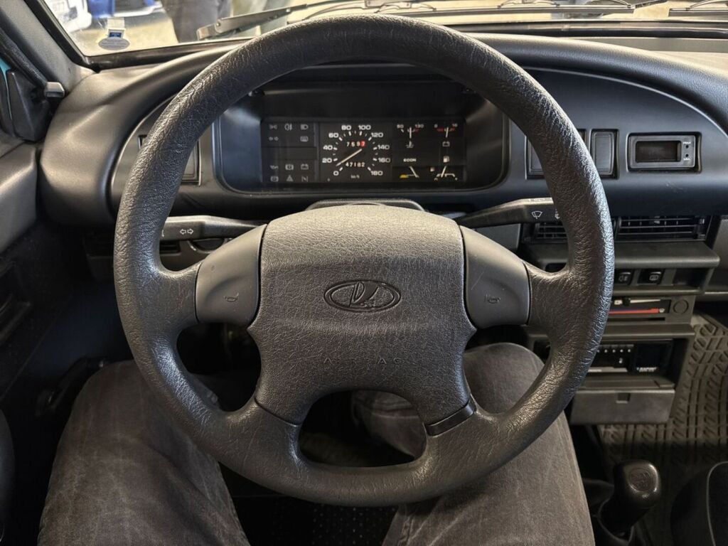 Lada Samara 1999 Vihreä