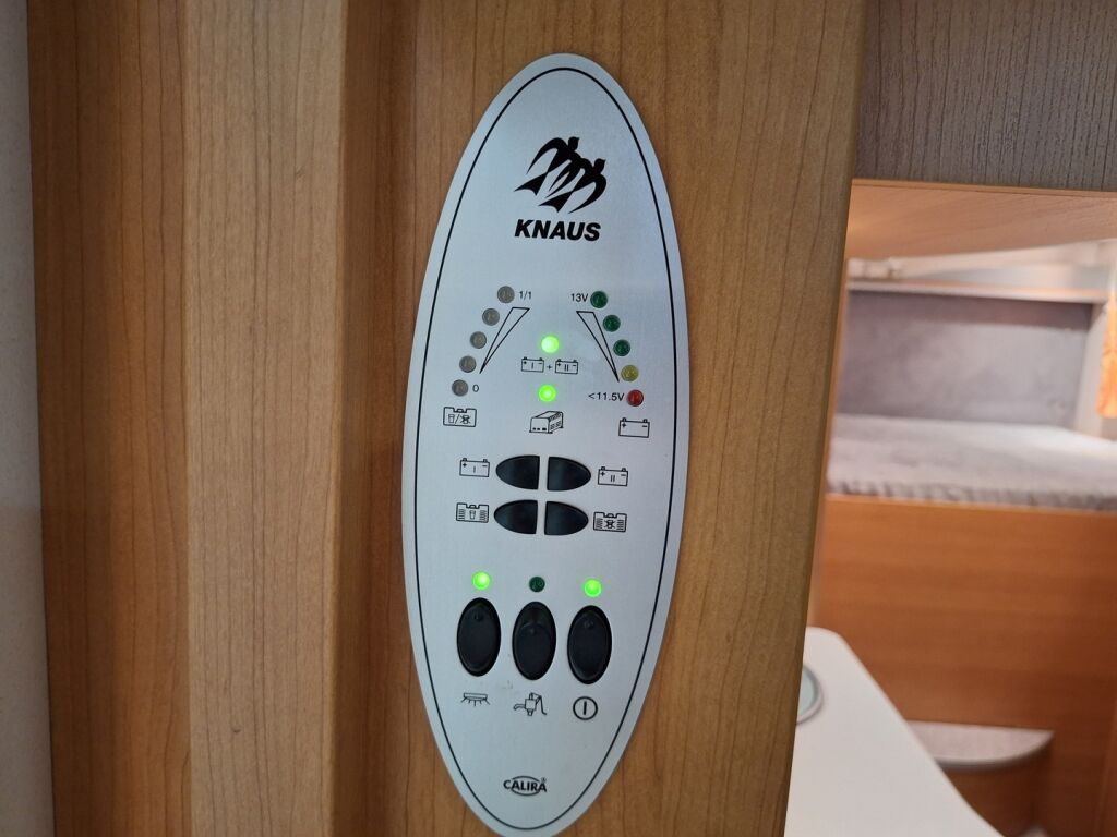 Knaus SUN TI 650 SILVER LINE 2006 Harmaa