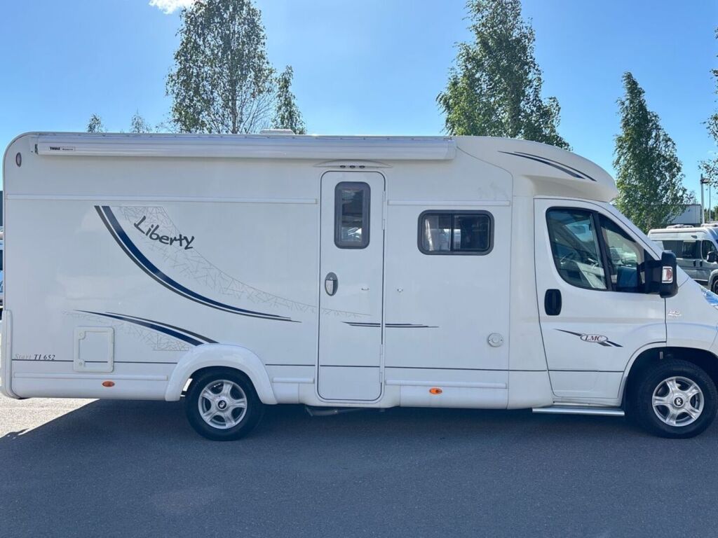 LMC Liberty ti 652 2009 Valkoinen