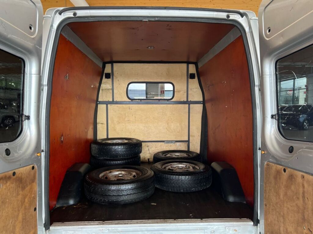 Ford Transit 2005 MR% U 250