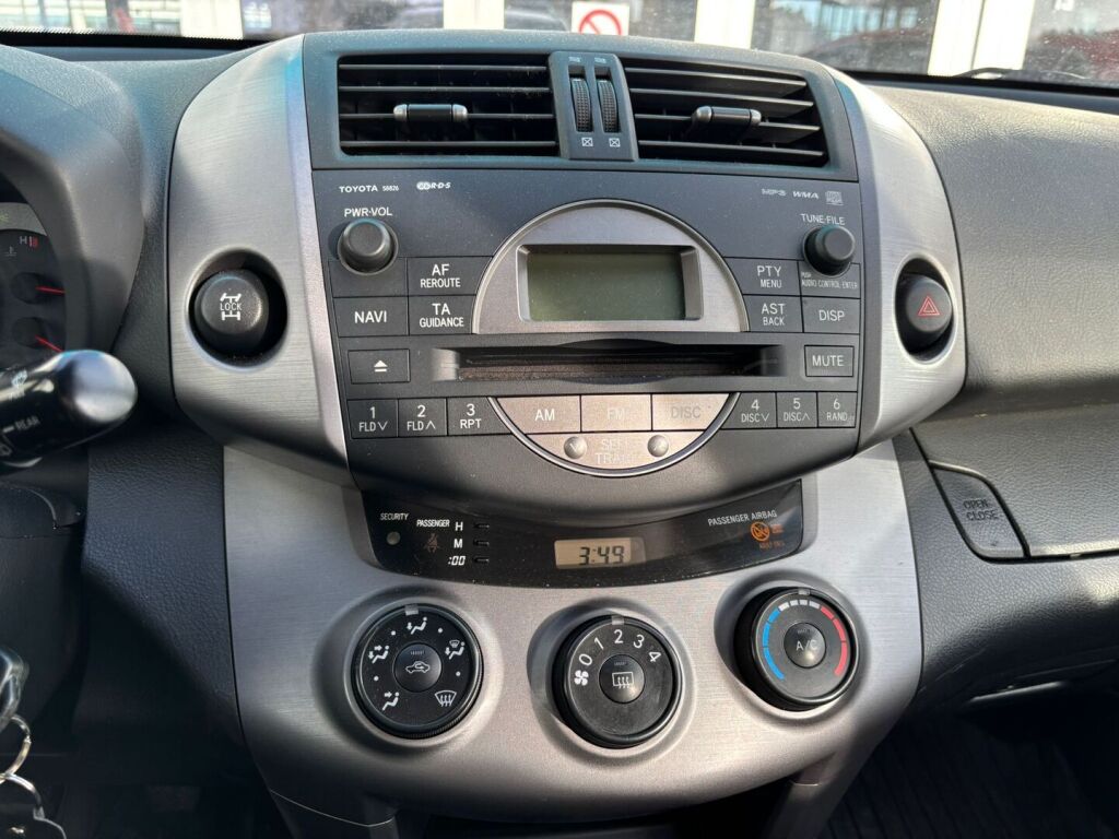 Toyota RAV4 2006 Musta