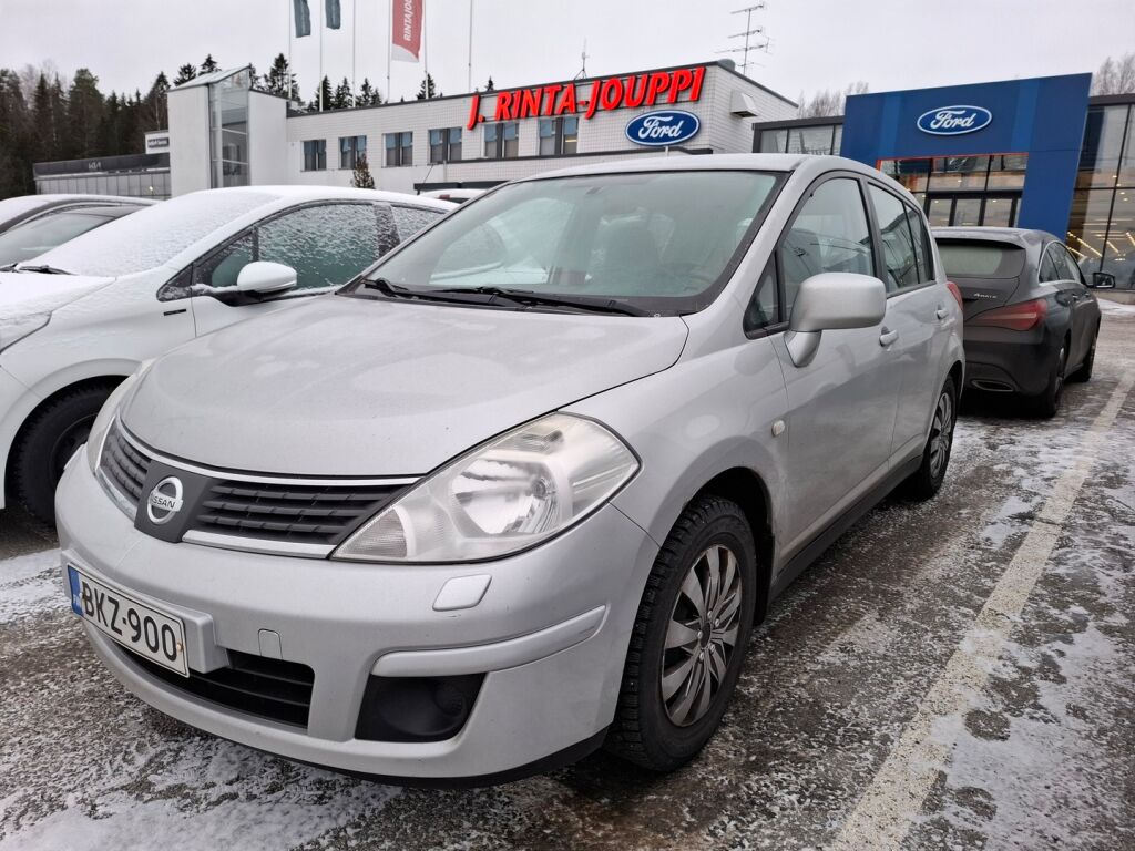 Nissan Tiida 2009 Hopea