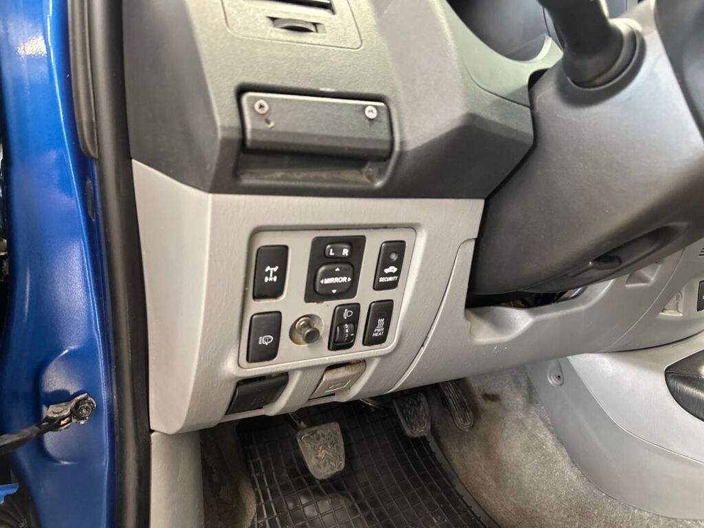 Toyota Hilux 2009 Sininen