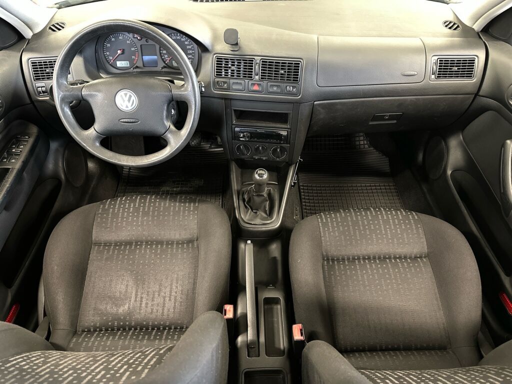 Volkswagen Golf Variant 2004 Harmaa