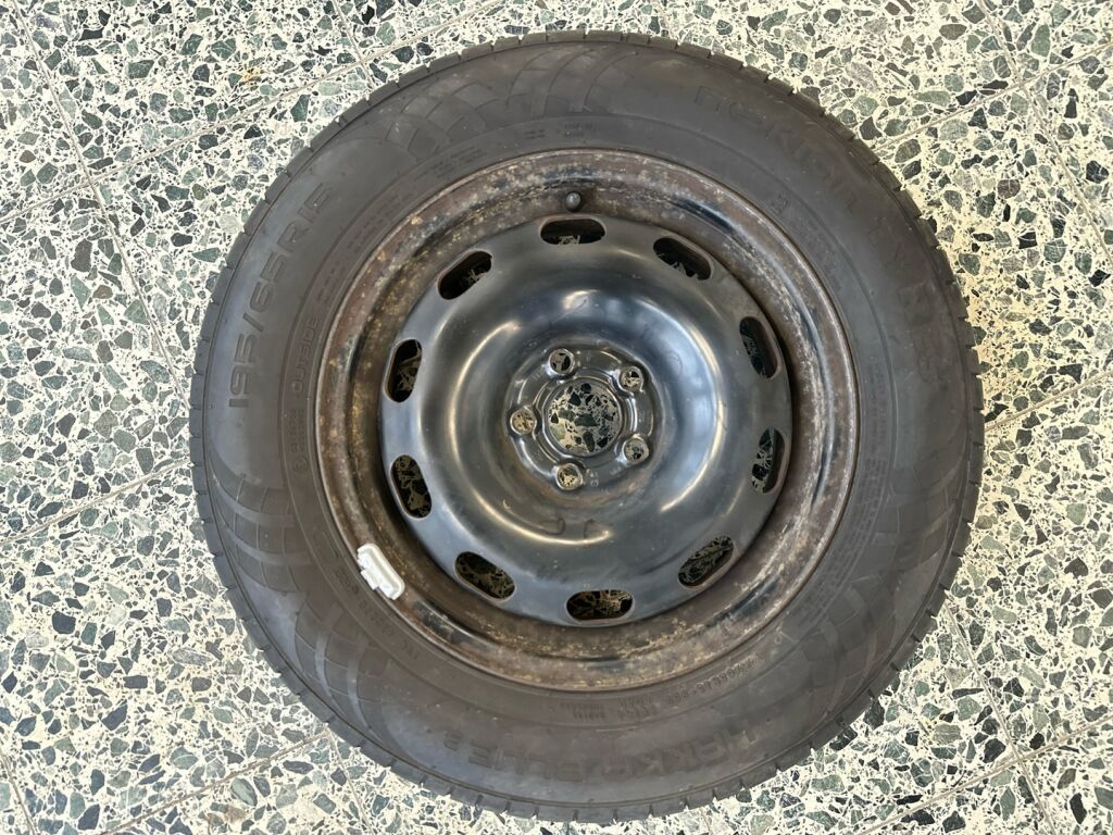 Volkswagen Golf Variant 2004 Harmaa