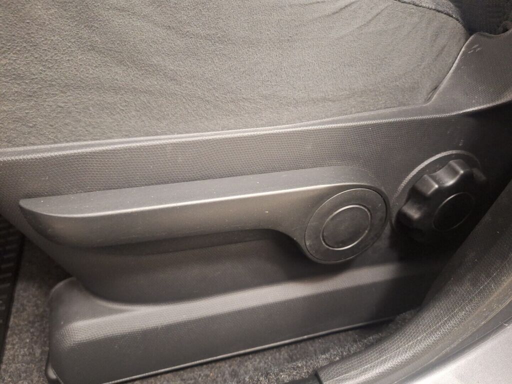 Nissan Micra 2004 Harmaa