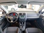 Volkswagen Golf 2006 Musta