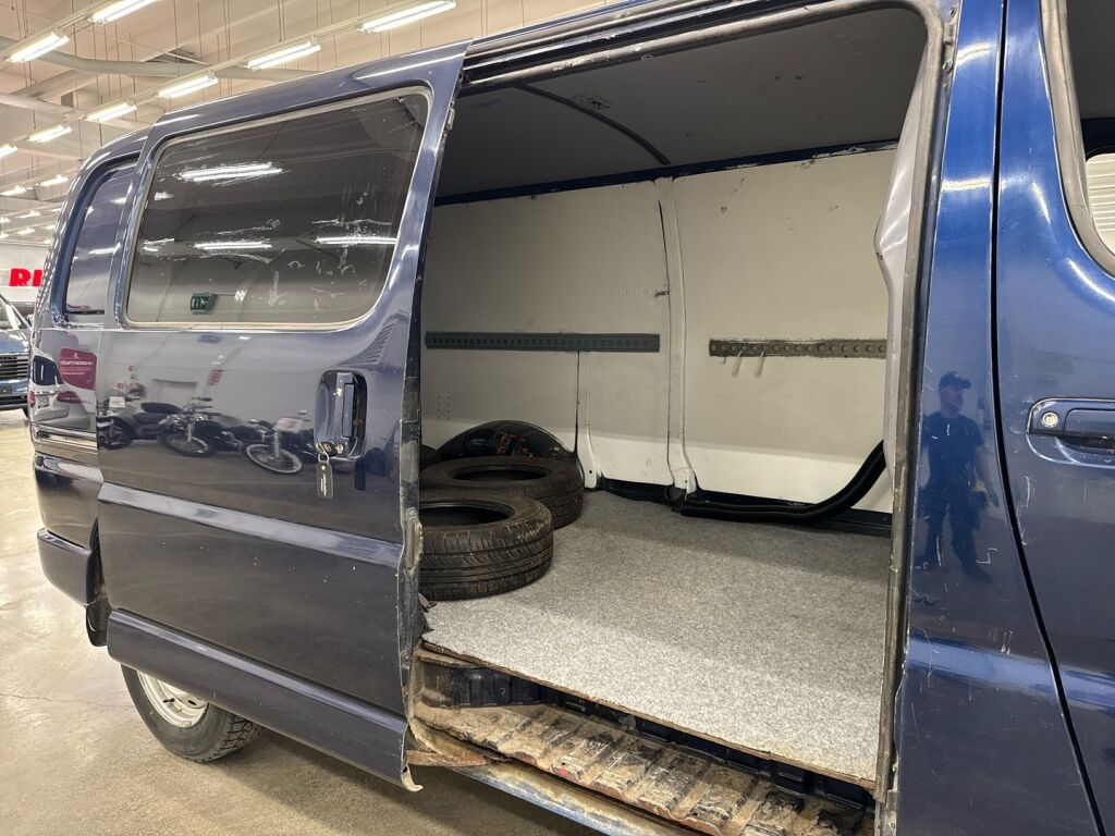 Toyota Hiace 2008 Sininen