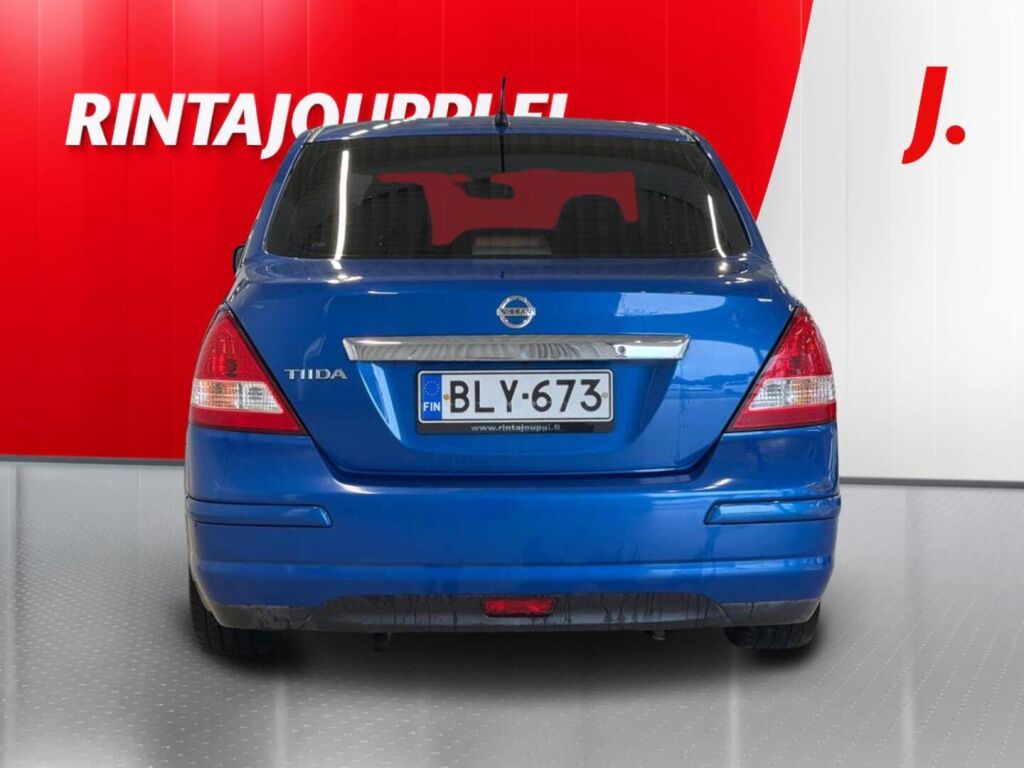 Nissan Tiida 2008 Sininen