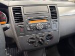 Nissan Tiida 2008 Sininen