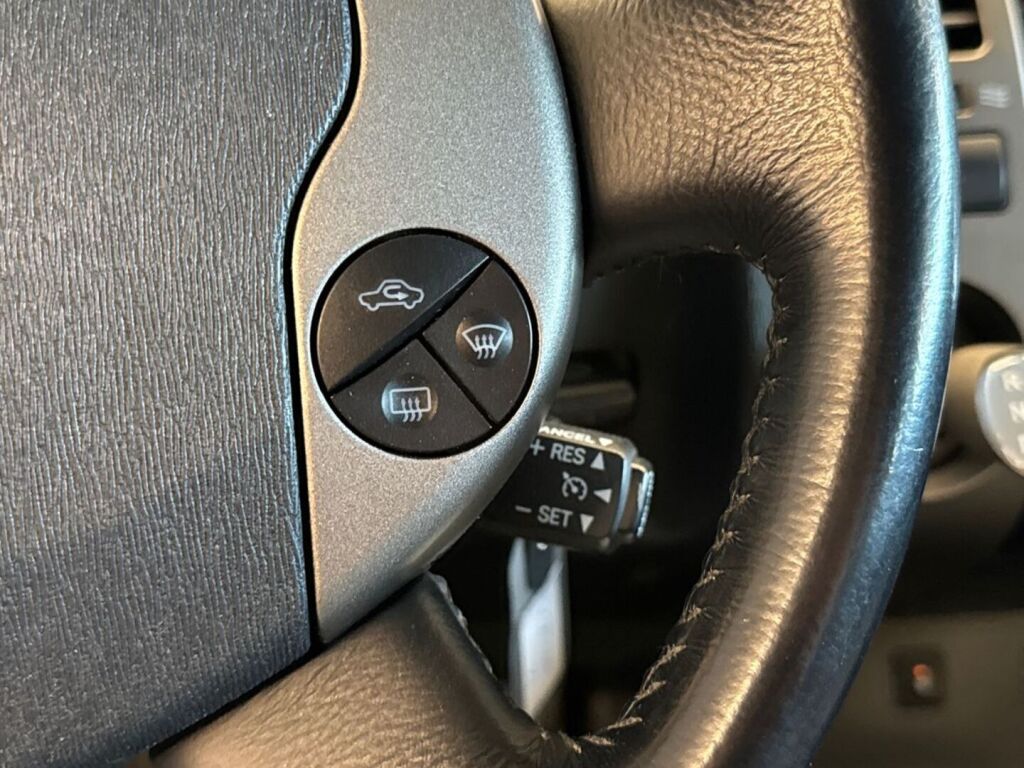 Toyota Prius 2009 Ruskea (beige)