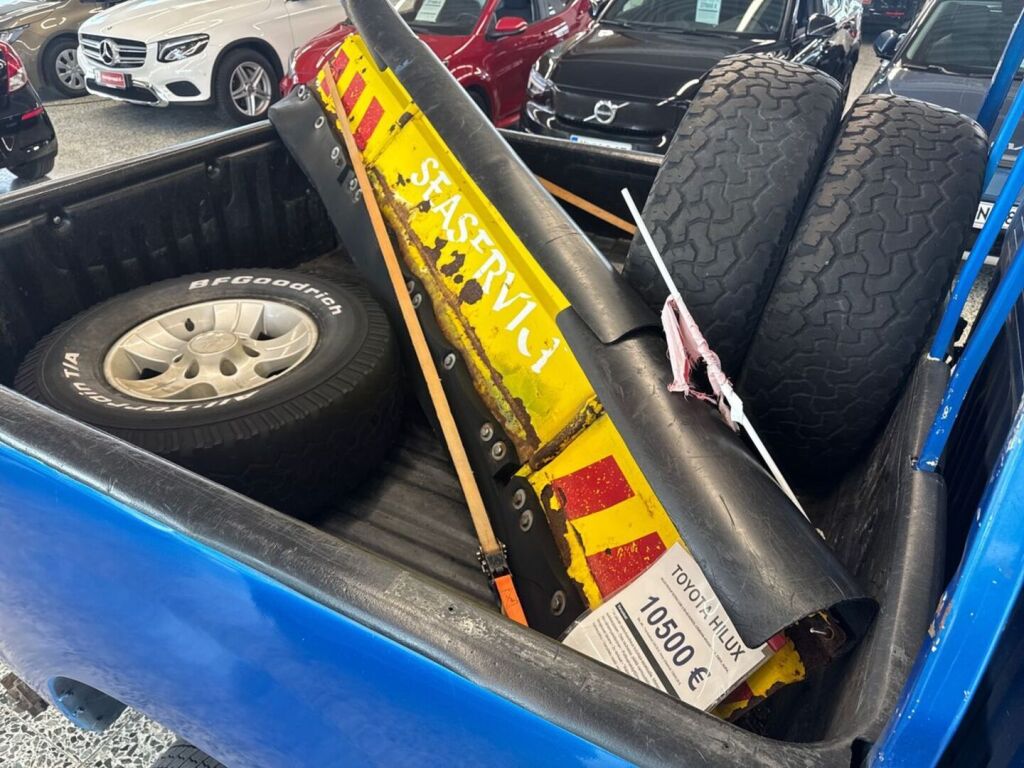 Toyota Hilux 2006 Sininen
