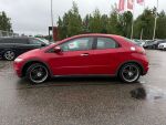 Honda Civic 2006 Punainen