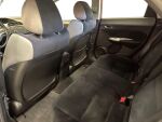 Honda Civic 2006 Punainen