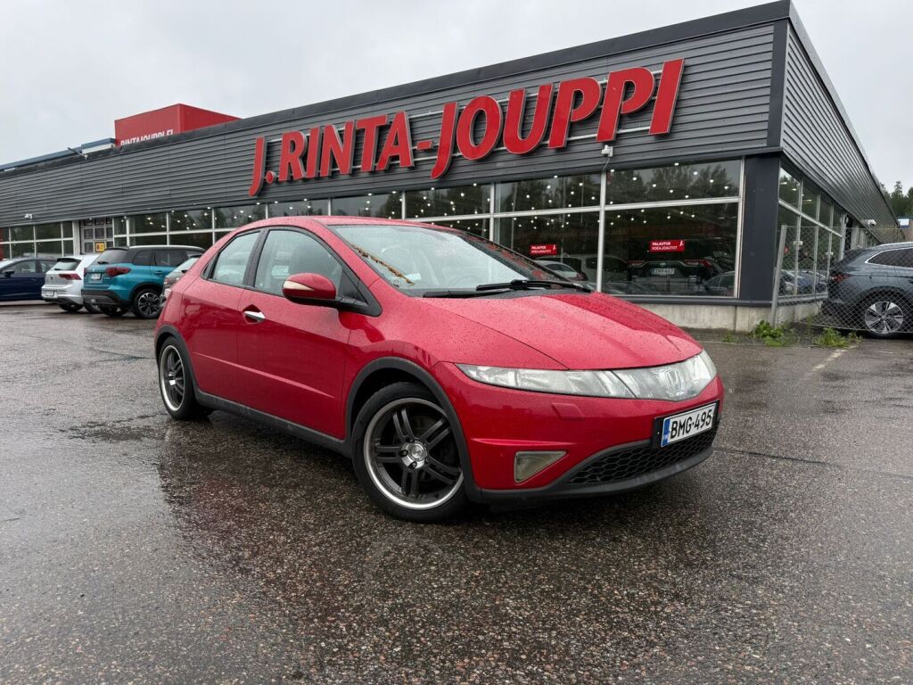 Honda Civic 2006 Punainen
