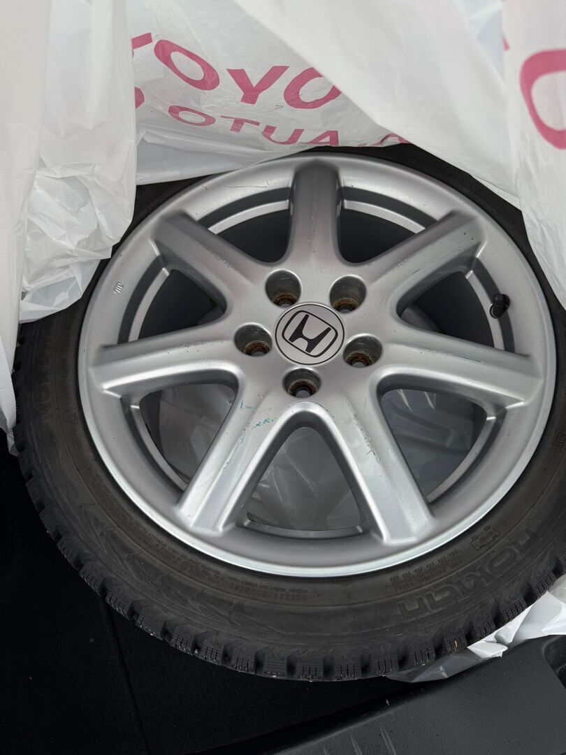 Honda Civic 2006 Punainen