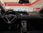 Honda Civic 2006 Punainen