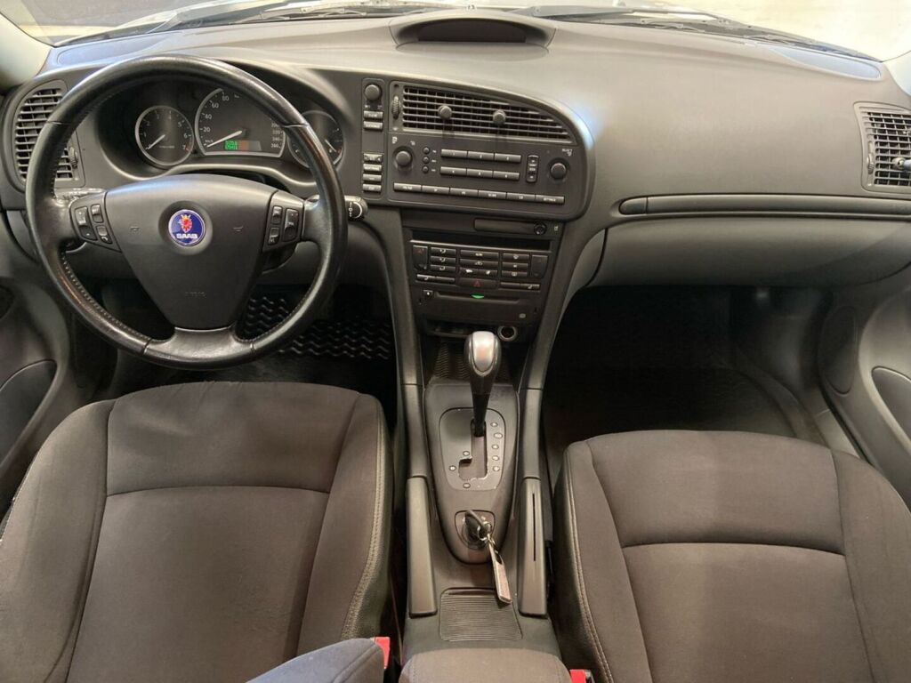 Saab 9-3 2005 Harmaa