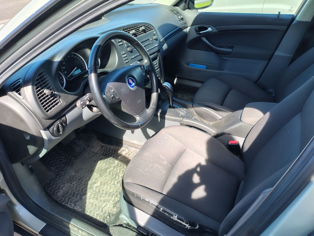 Saab 9-3 2005 Harmaa