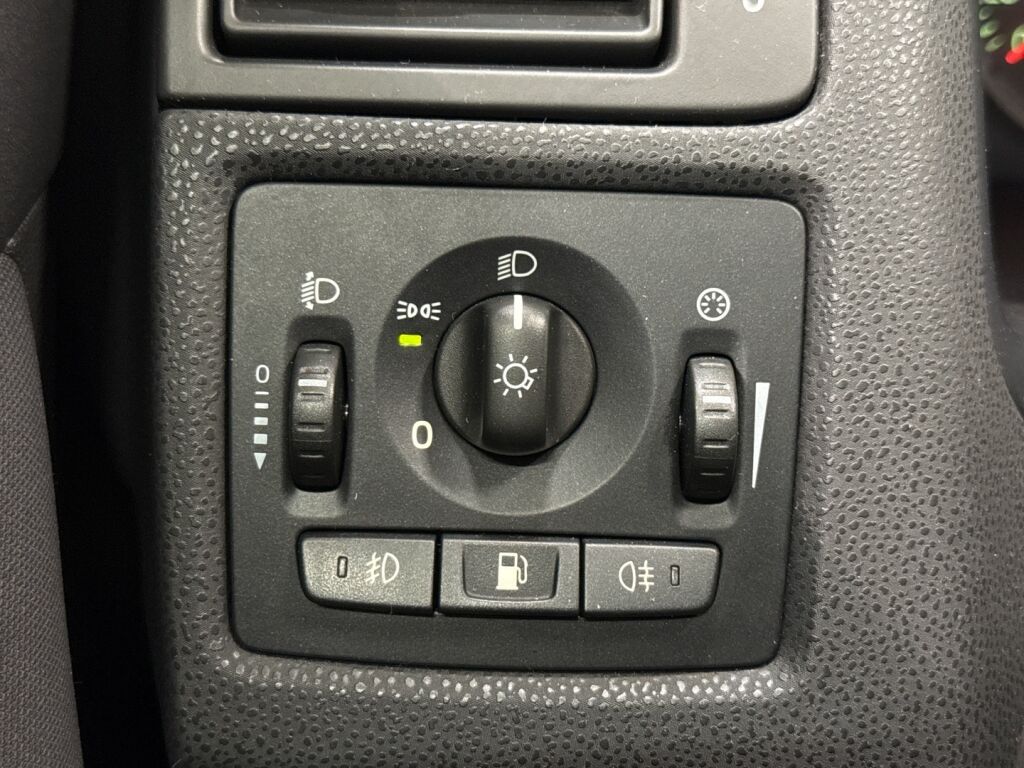 Volvo S40 2007 Punainen