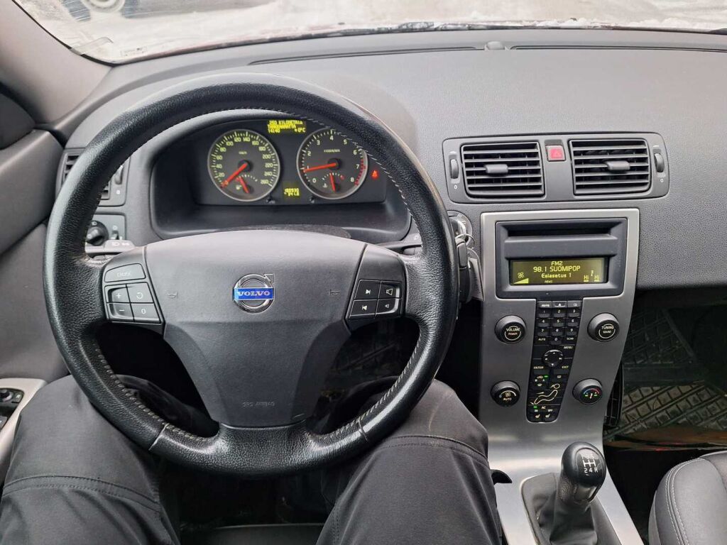 Volvo S40 2007 Punainen