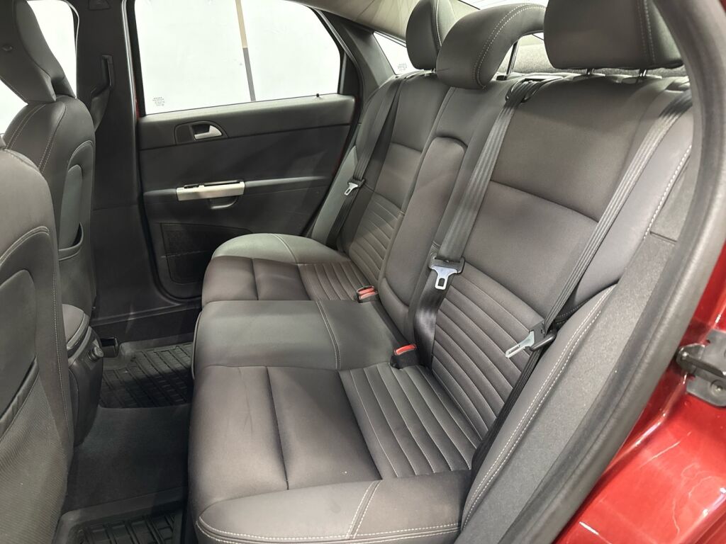 Volvo S40 2007 Punainen