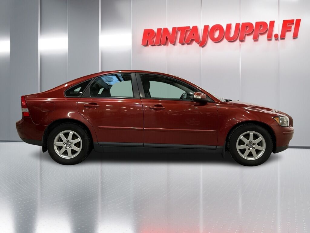 Volvo S40 2007 Punainen