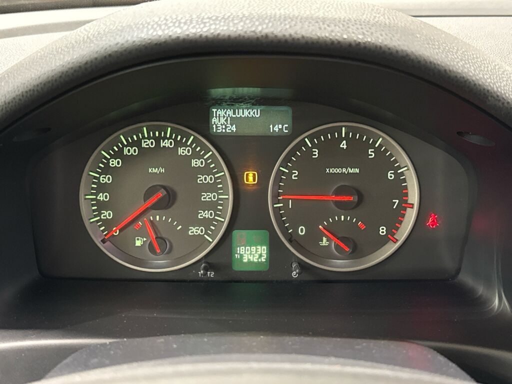 Volvo S40 2007 Punainen