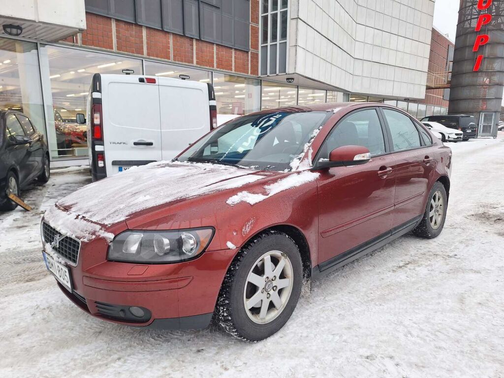 Volvo S40 2007 Punainen