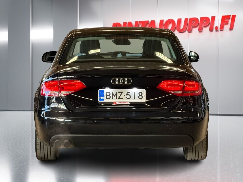 Audi A4 2009 Musta