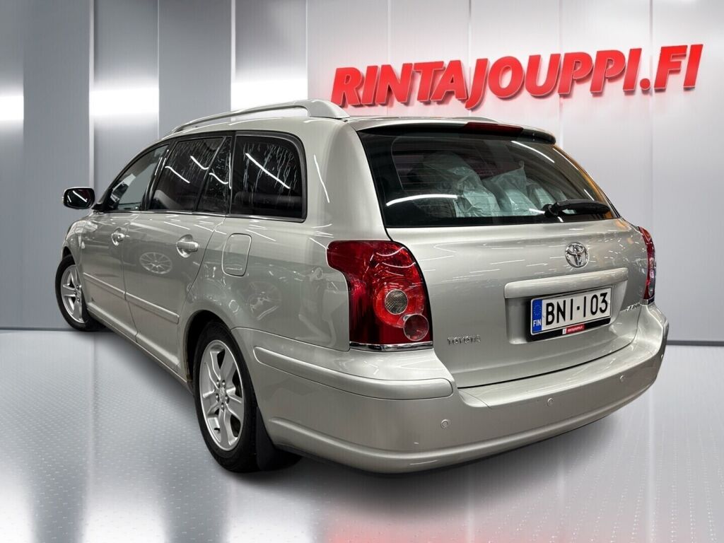 Toyota Avensis 2007 Hopea