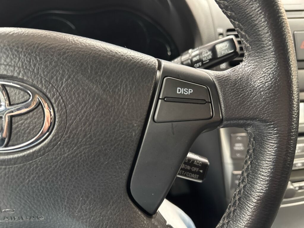 Toyota Avensis 2007 Hopea