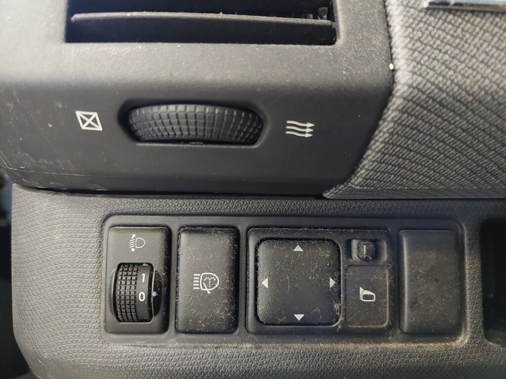 Nissan Micra 2007 Sininen