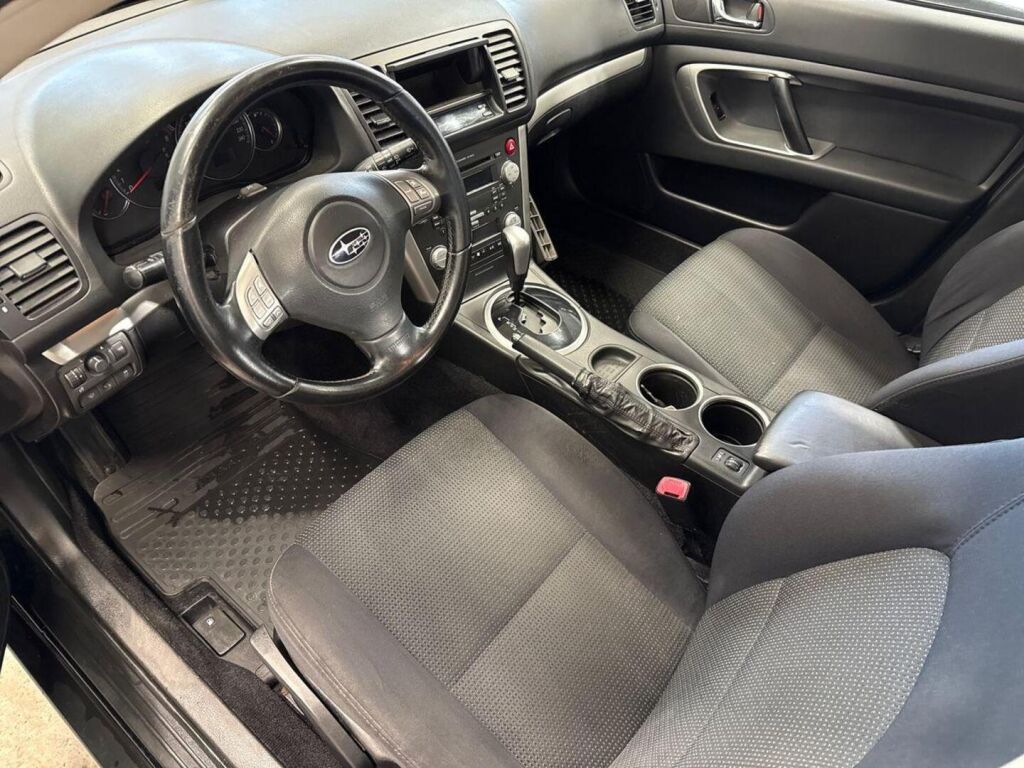 Subaru Outback 2008 Musta