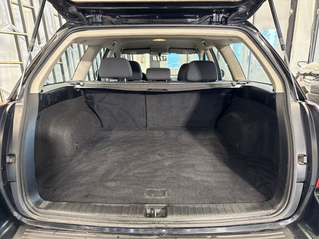Subaru Outback 2008 Musta