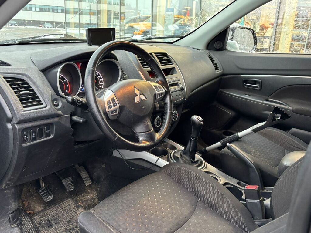 Mitsubishi ASX 2010 Musta