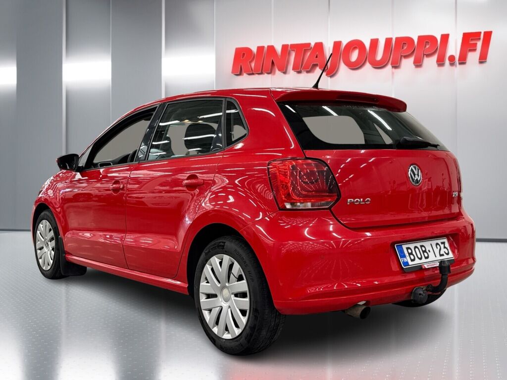 Volkswagen Polo 2010 Punainen