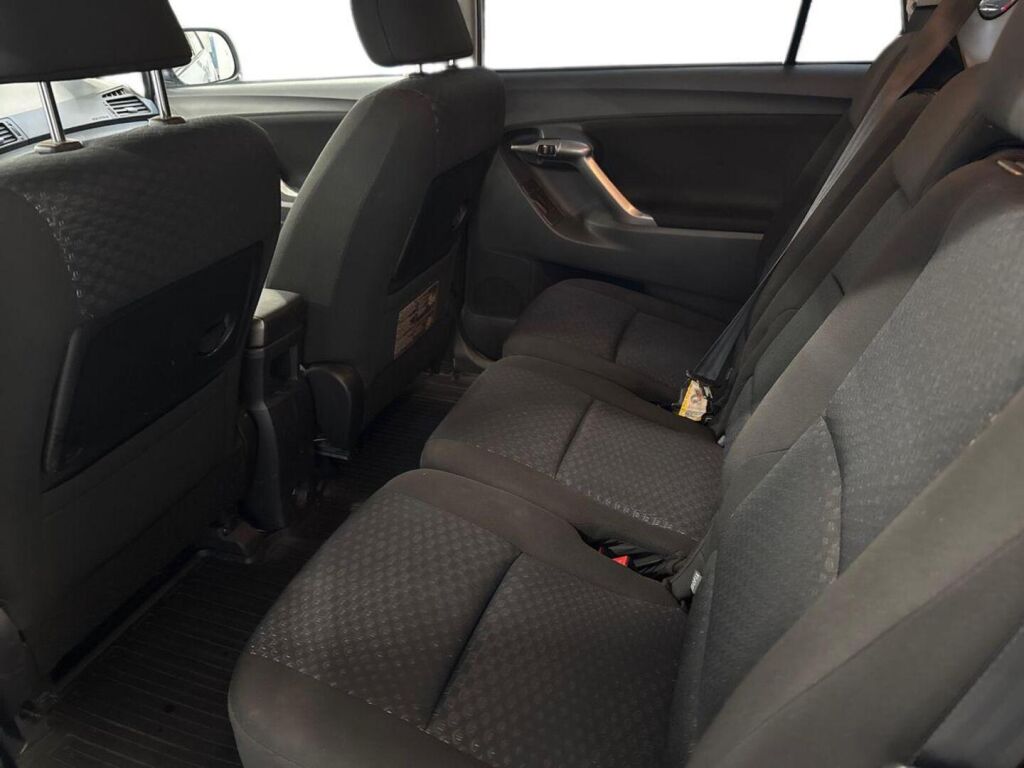Toyota Verso 2010 Hopea