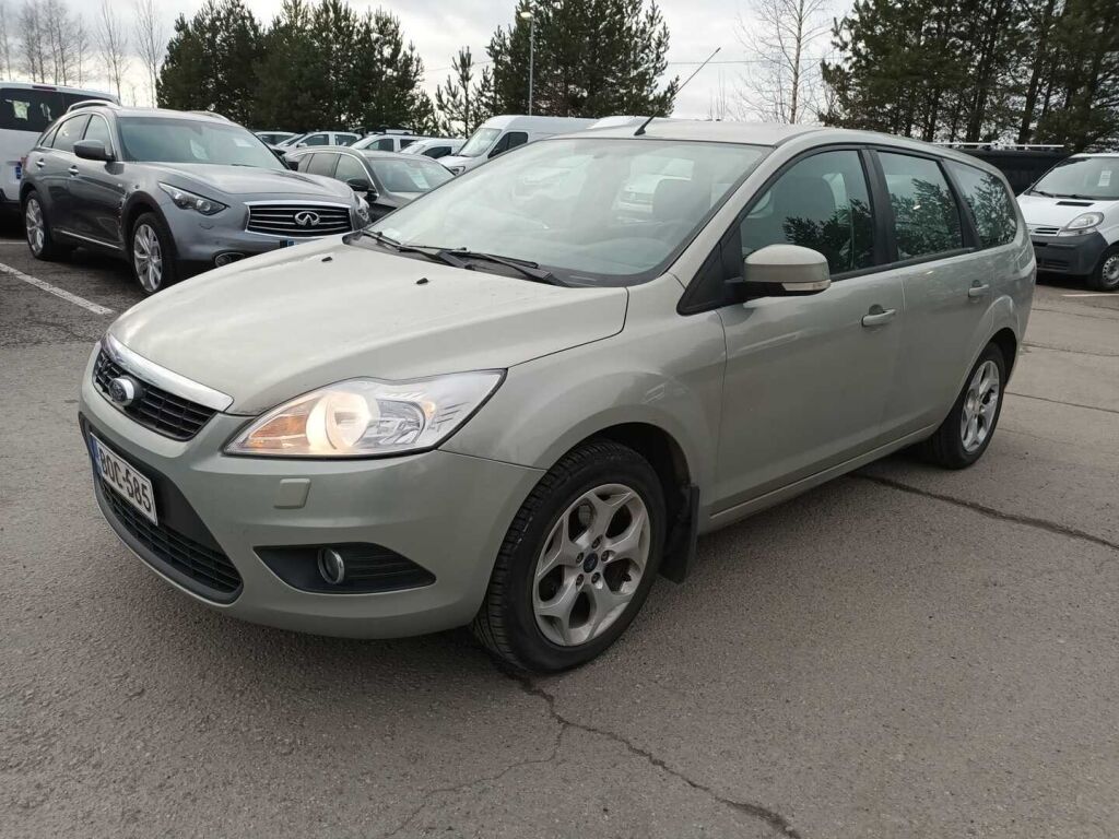 Ford Focus 2010 Harmaa