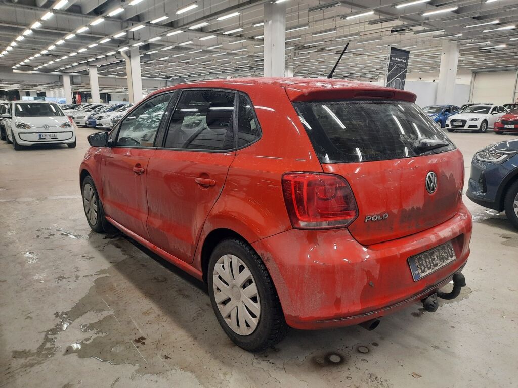 Volkswagen Polo 2010 Oranssi