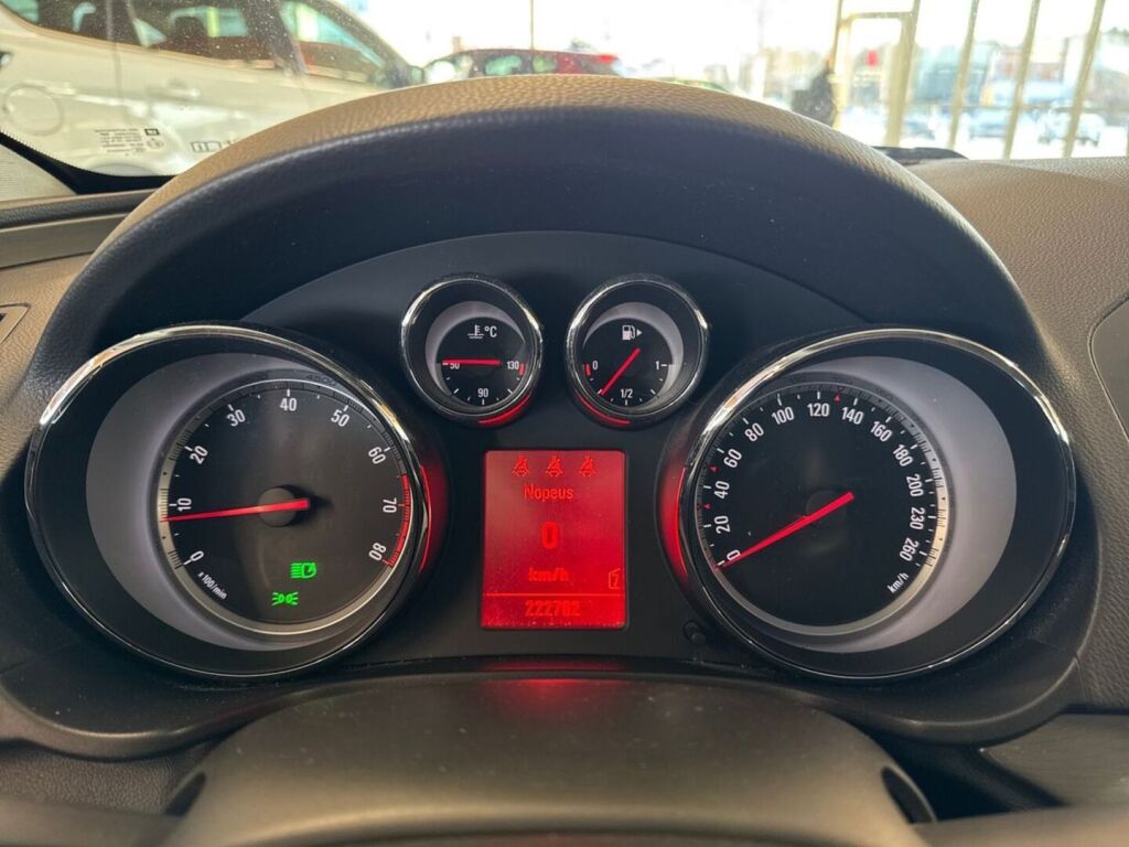 Opel Insignia 2010 Harmaa