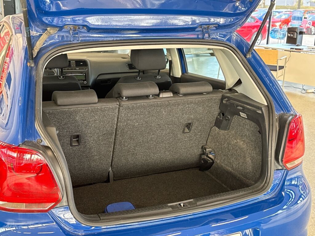 Volkswagen Polo 2010 Sininen