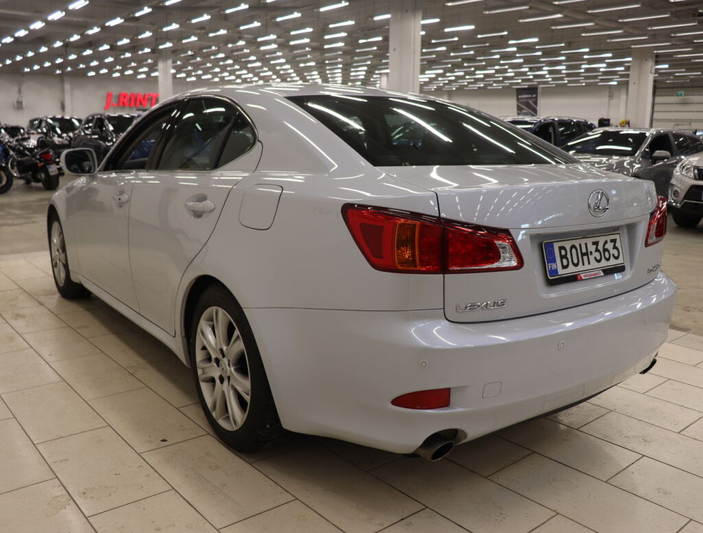 Lexus IS 2010 Valkoinen